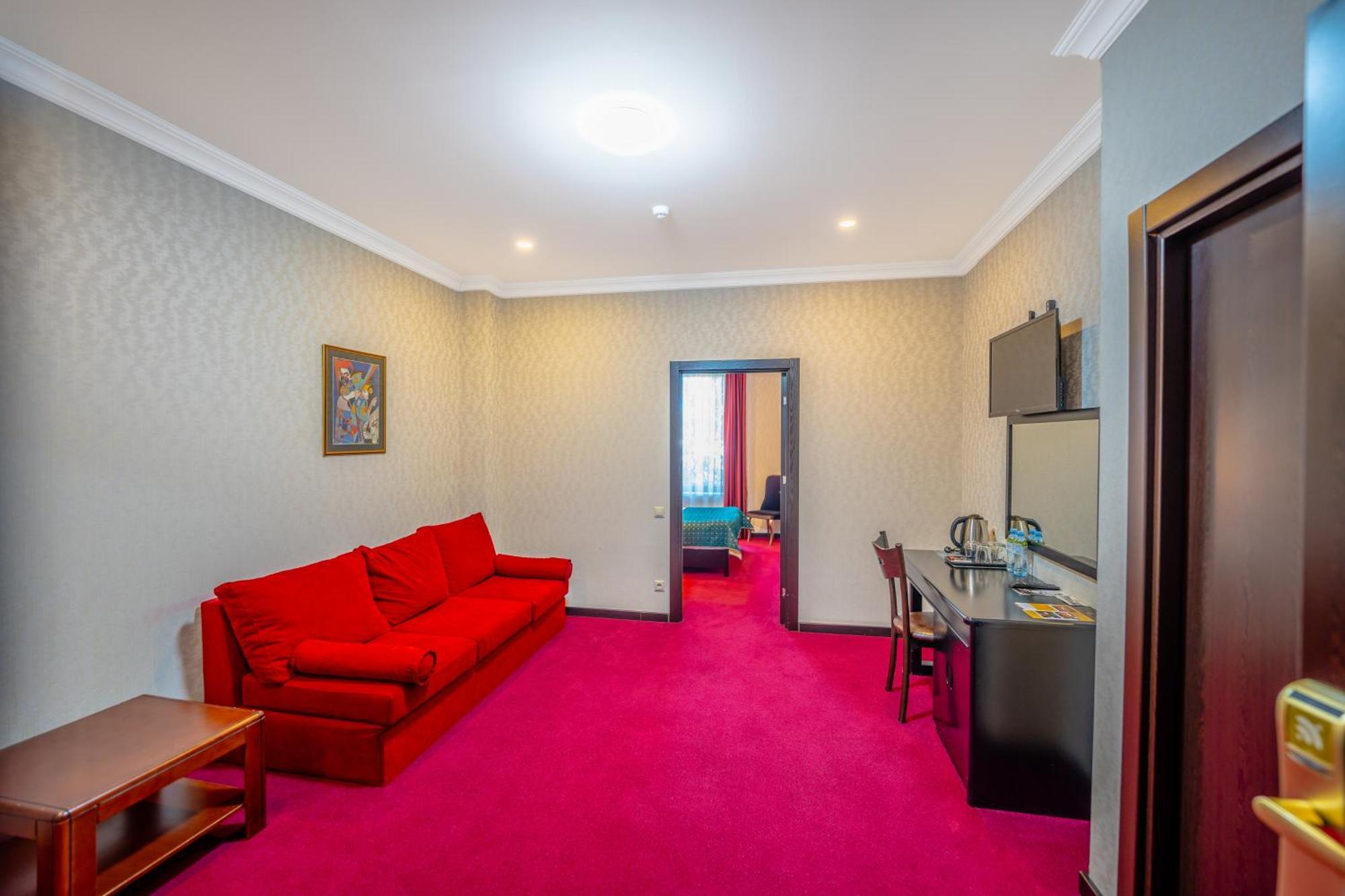 Kopala Tskneti Hotel Tsqnet'i Dış mekan fotoğraf