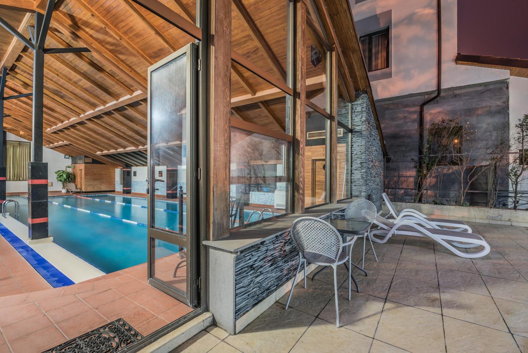 Kopala Tskneti Hotel Tsqnet'i Dış mekan fotoğraf